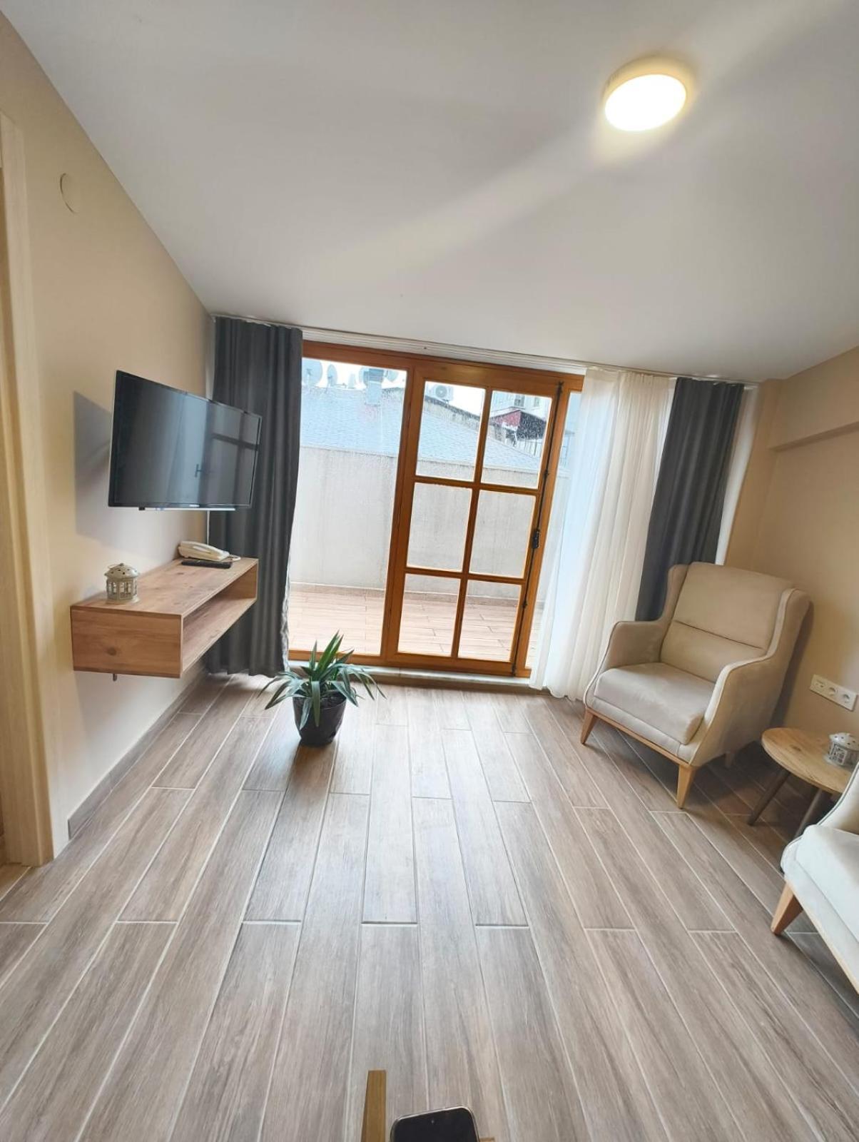איסטמבול Majestik Hotel מראה חיצוני תמונה