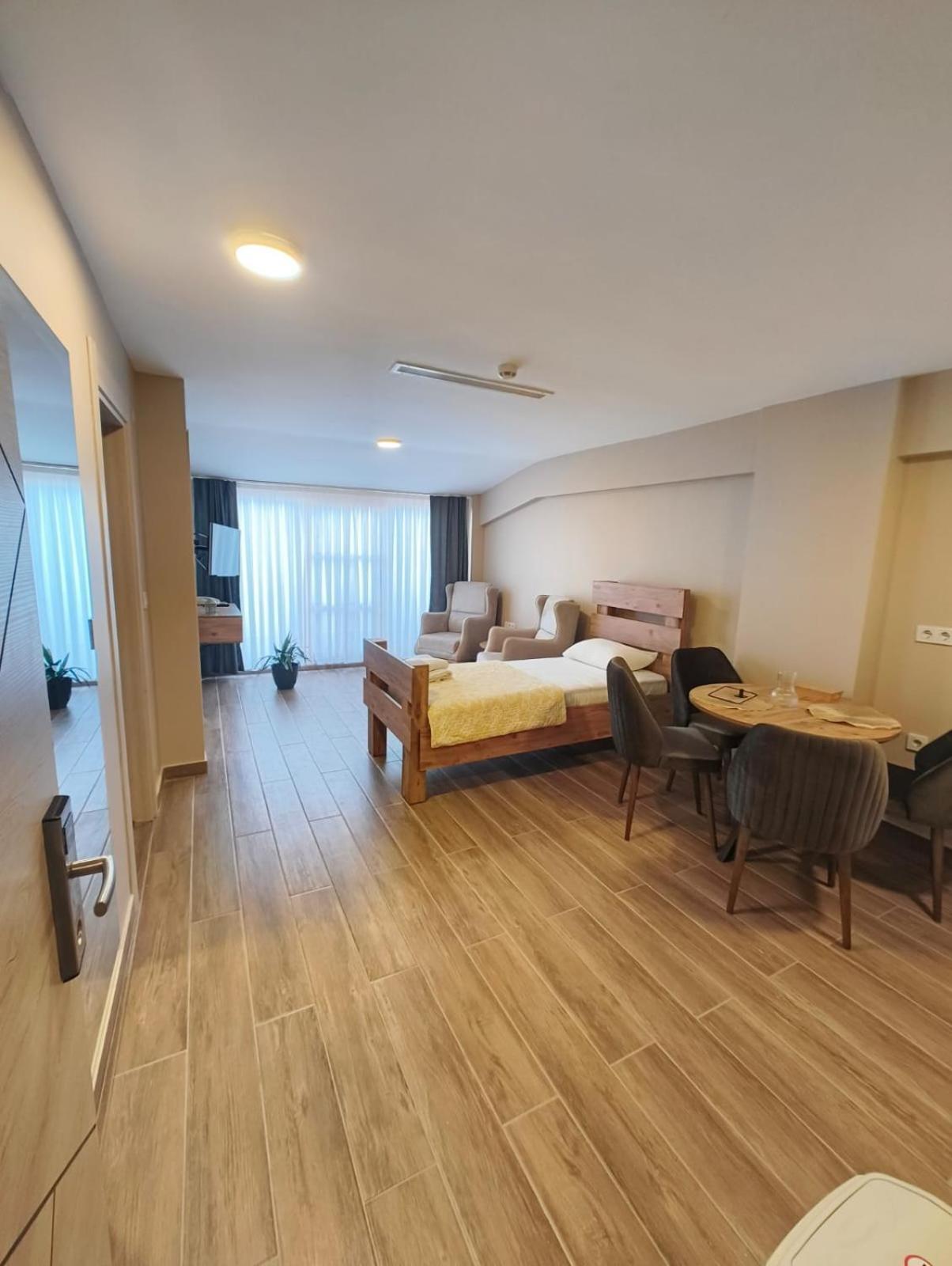 איסטמבול Majestik Hotel מראה חיצוני תמונה
