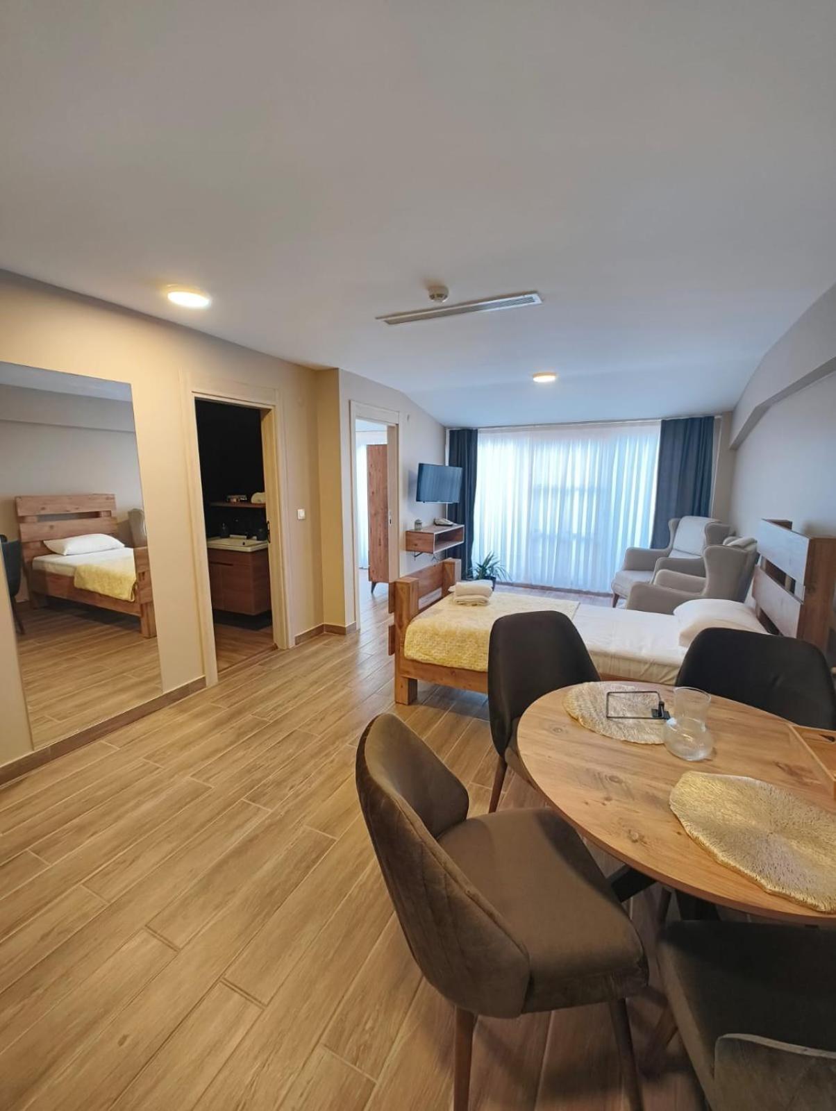 איסטמבול Majestik Hotel מראה חיצוני תמונה